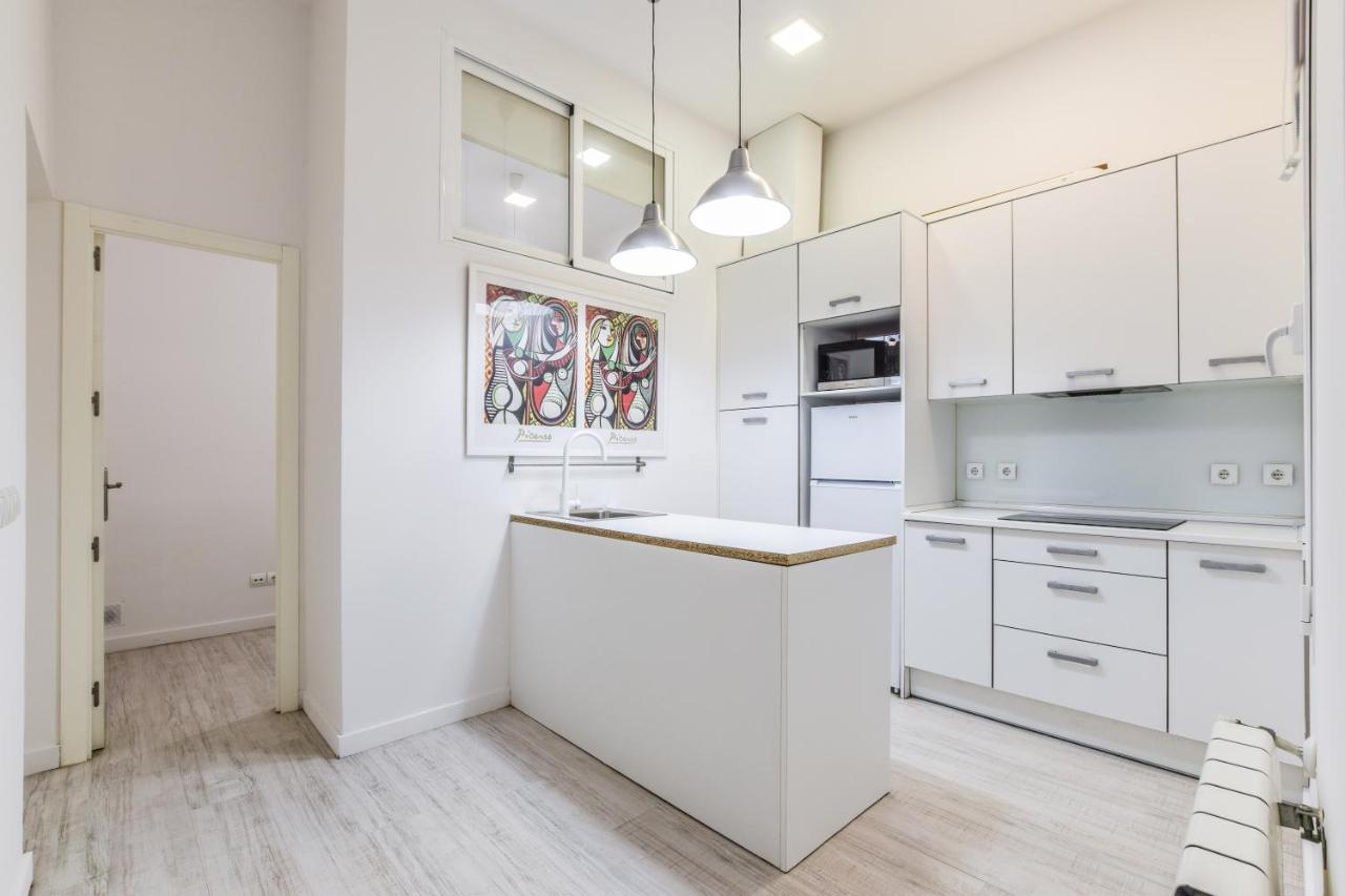 Amplio Apartamento En Malasana Para 6 Personas Apartment Madrid Bagian luar foto